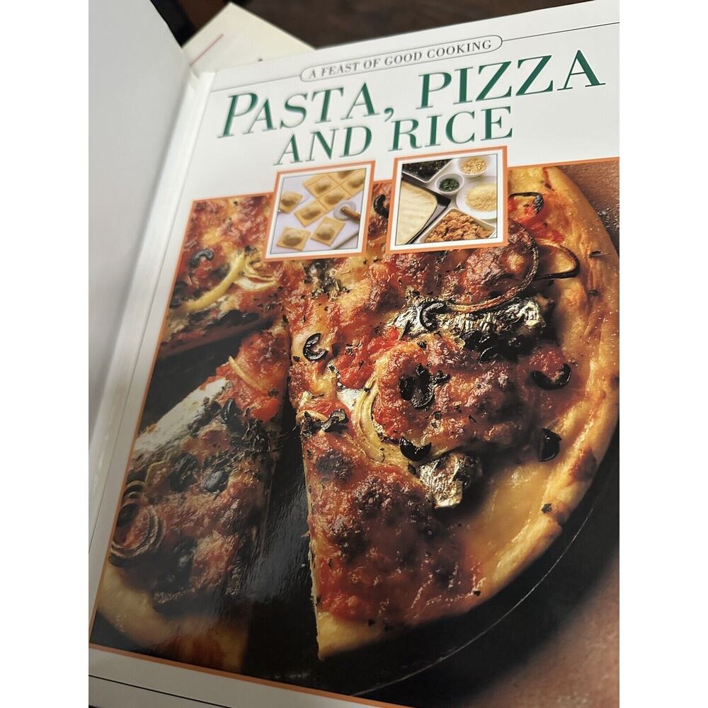 'PASTA, PIZZA AND RICE (FEAST‎ OF GOOD COOKING S.)' By ROS COCKS - Picture 8 of 9